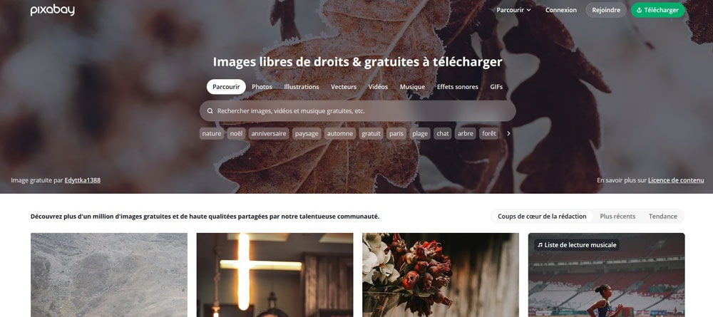 Capture d’écran de l’interface de Pixabay montrant la recherche d’images gratuites et libres de droits.